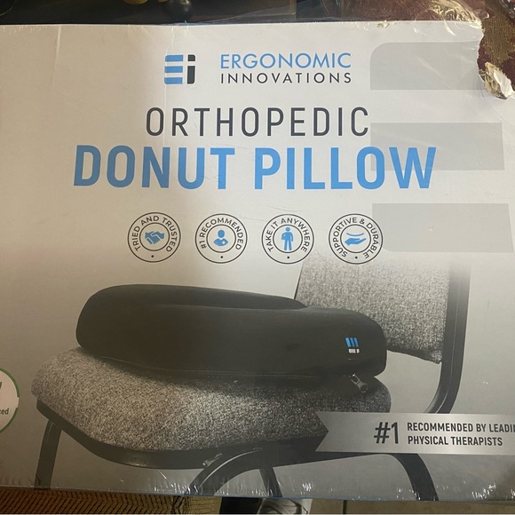 NEW ORTHOPEDIC DONUT PILLOW - Picture 2 of 4
